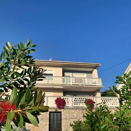 Rozi Apartment Silo (Krk)