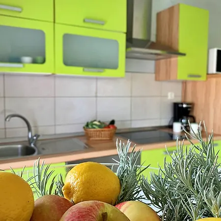 Apartment Rozi